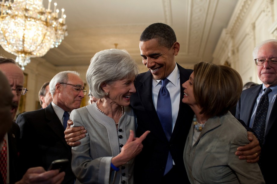 Barack Obama, Kathleen Sebelius and Nancy Pelosi after signing the healthcare bill